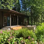 Vehkaniemen Lomatila Holiday home Pohjaslahti