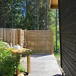 Vehkaniemen Lomatila Holiday home Pohjaslahti