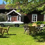 Vehkaniemen Lomatila Holiday home *