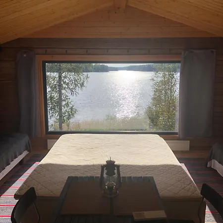 펜션 Vehkaniemen Lomatila *