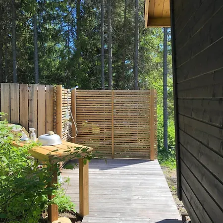 Vehkaniemen Lomatila Holiday home Pohjaslahti