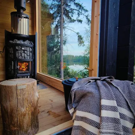 Holiday home Vehkaniemen Lomatila Pohjaslahti